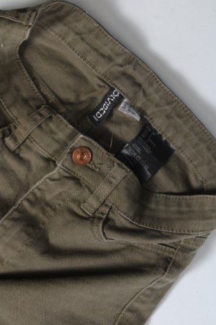 Damskie jeansy H&M Divided, Rozmiar XS, Kolor Zielony, Cena 31,99 zł