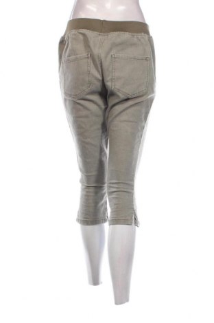 Damen Jeans Janina, Größe XL, Farbe Grün, Preis 14,83 €