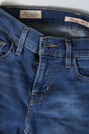 Γυναικείο Τζίν Levi's, Μέγεθος XS, Χρώμα Μπλέ, Τιμή 27,74 €