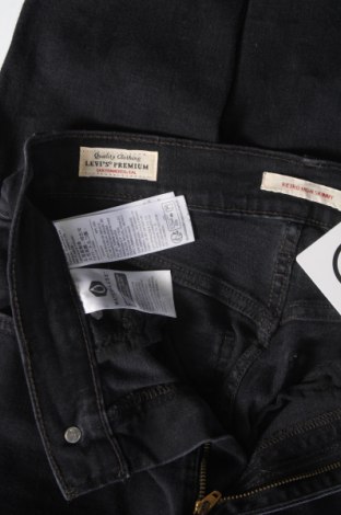 Дамски дънки Levi's, Размер S, Цвят Черен, Цена 68,80 лв.