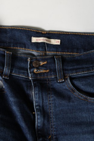 Γυναικείο Τζίν Levi's, Μέγεθος M, Χρώμα Μπλέ, Τιμή 39,90 €