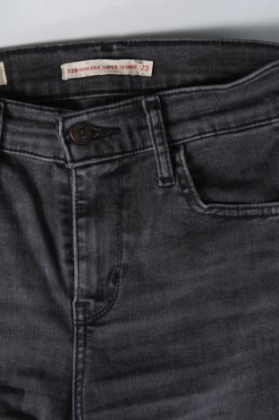 Blugi de femei Levi's, Mărime XXS, Culoare Gri, Preț 198,03 Lei