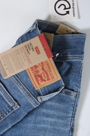 Blugi de femei Levi's, Mărime XXS, Culoare Albastru, Preț 226,32 Lei