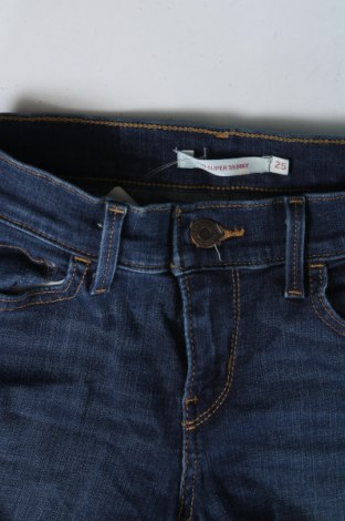 Γυναικείο Τζίν Levi's, Μέγεθος XS, Χρώμα Μπλέ, Τιμή 46,39 €