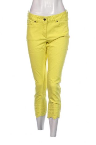 Damen Jeans Madeleine, Größe M, Farbe Gelb, Preis 26,10 €