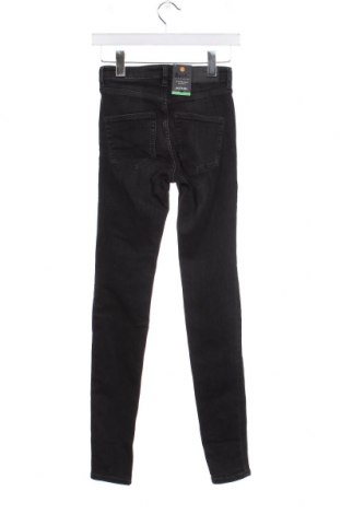 Damskie jeansy Monki, Rozmiar S, Kolor Czarny, Cena 108,97 zł