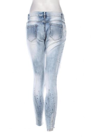 Дамски дънки Newplay Jeans, Размер L, Цвят Син, Цена 29,00 лв.