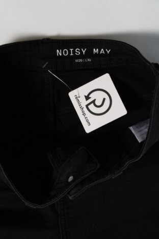 Dámske džínsy  Noisy May, Veľkosť M, Farba Čierna, Cena  17,07 €