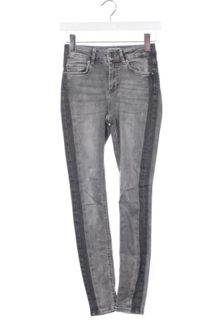 Damen Jeans ONLY, Größe S, Farbe Grau, Preis € 8,99