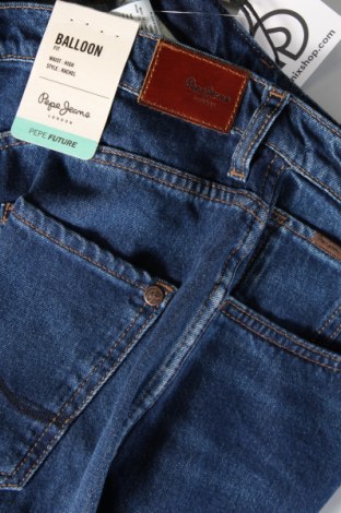 Blugi de femei Pepe Jeans, Mărime L, Culoare Albastru, Preț 311,18 Lei