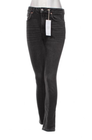 Дамски дънки Perfect Jeans By Gina Tricot, Размер S, Цвят Черен, Цена 32,34 лв.