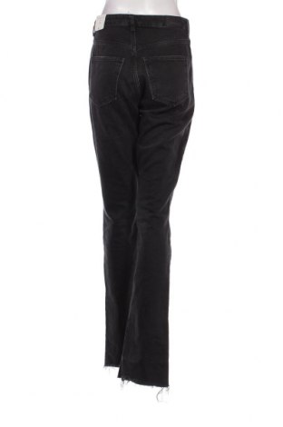 Дамски дънки Perfect Jeans By Gina Tricot, Размер M, Цвят Черен, Цена 42,35 лв.