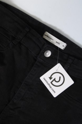 Дамски дънки Perfect Jeans By Gina Tricot, Размер S, Цвят Черен, Цена 37,73 лв.