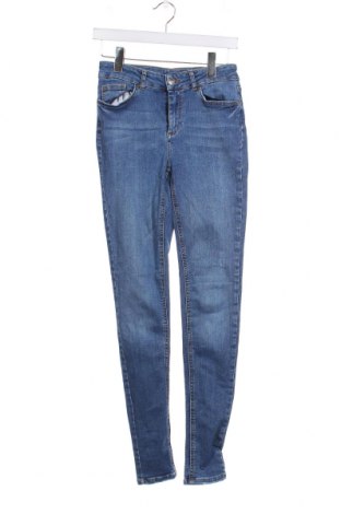 Damen Jeans Pieces, Größe M, Farbe Blau, Preis 5,00 €