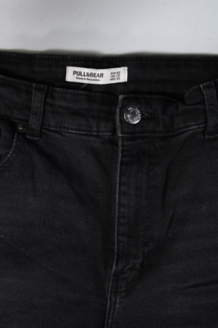 Dámske džínsy  Pull&Bear, Veľkosť L, Farba Čierna, Cena  19,68 €