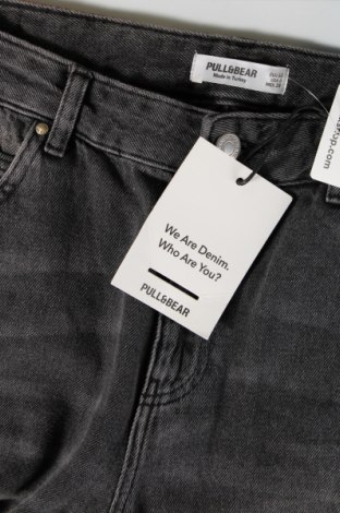 Damen Jeans Pull&Bear, Größe L, Farbe Grau, Preis 23,24 €