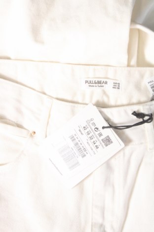 Γυναικείο Τζίν Pull&Bear, Μέγεθος L, Χρώμα Λευκό, Τιμή 18,97 €