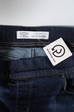 Dámské džíny  Signature By Levi Strauss & Co, Velikost XL, Barva Modrá, Cena  208,00 Kč