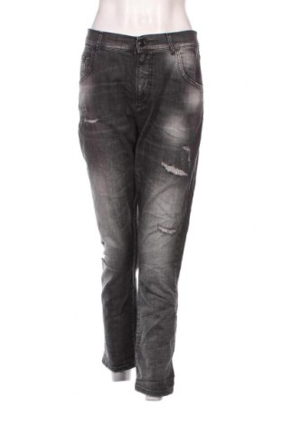 Damen Jeans Sisley, Größe L, Farbe Grau, Preis 23,49 €