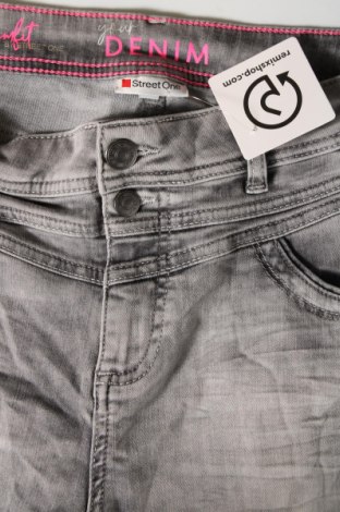 Damen Jeans Street One, Größe XL, Farbe Grau, Preis € 15,69