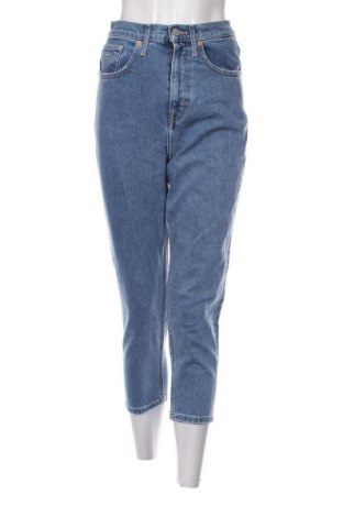 Дамски дънки Tommy Jeans, Размер S, Цвят Син, Цена 94,60 лв.