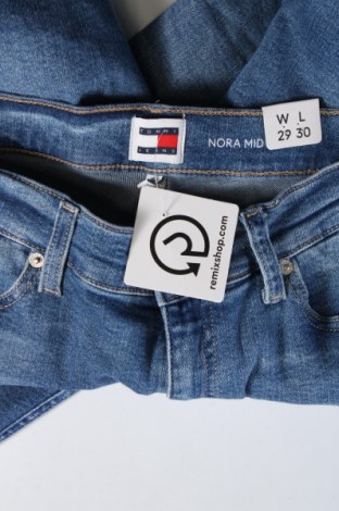 Γυναικείο Τζίν Tommy Jeans, Μέγεθος M, Χρώμα Μπλέ, Τιμή 39,90 €