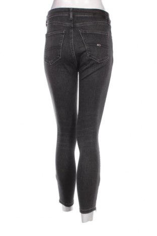 Blugi de femei Tommy Jeans, Mărime S, Culoare Gri, Preț 282,90 Lei