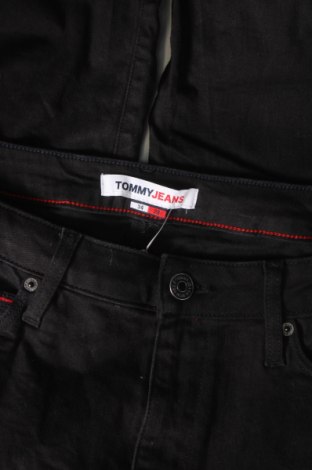 Dámske džínsy  Tommy Jeans, Veľkosť L, Farba Čierna, Cena  48,76 €