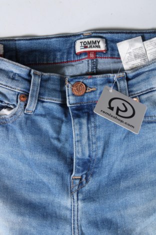 Дамски дънки Tommy Jeans, Размер M, Цвят Син, Цена 30,00 лв.