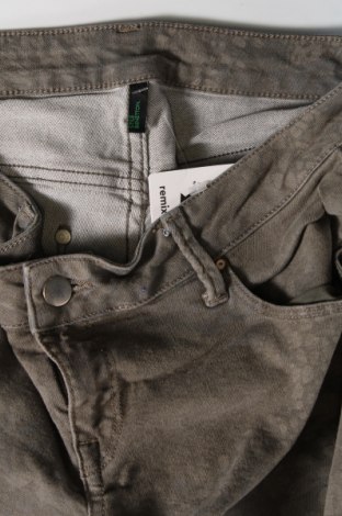 Damen Jeans United Colors Of Benetton, Größe M, Farbe Grün, Preis 12,58 €