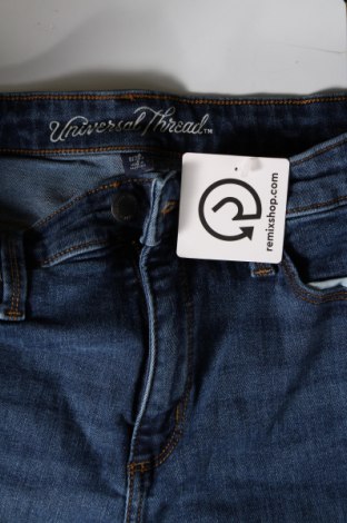 Damskie jeansy Universal Thread, Rozmiar M, Kolor Niebieski, Cena 27,83 zł