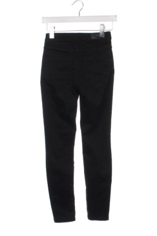 Damskie jeansy Vero Moda, Rozmiar XXS, Kolor Czarny, Cena 48,94 zł