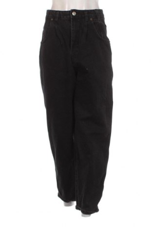 Дамски дънки Zara, Размер S, Цвят Черен, Цена 41,06 лв.