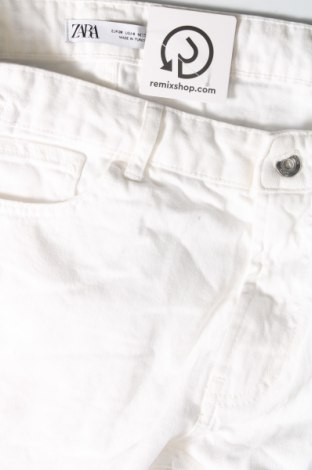Γυναικείο Τζίν Zara, Μέγεθος M, Χρώμα Λευκό, Τιμή 16,70 €