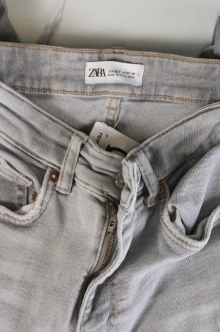 Dámske džínsy  Zara, Veľkosť S, Farba Sivá, Cena  15,75 €