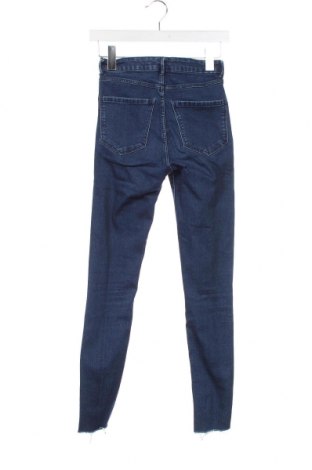 Dámske džínsy  Zara Trafaluc, Veľkosť XS, Farba Modrá, Cena  4,91 €