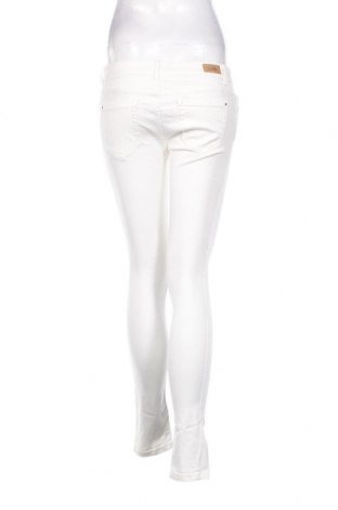 Dámske džínsy  Zara Trafaluc, Veľkosť S, Farba Biela, Cena  5,36 €