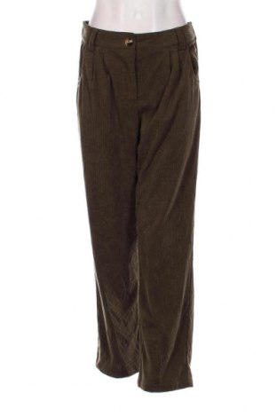 Pantaloni de velvet de femei, Mărime M, Culoare Verde, Preț 24,80 Lei