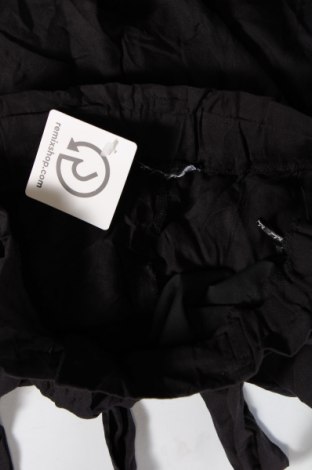 Pantaloni scurți de femei, Mărime S, Culoare Negru, Preț 62,50 Lei