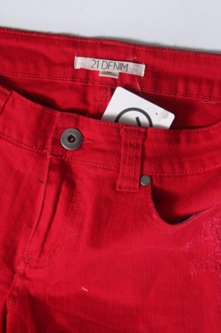 Дамски къс панталон, Размер XL, Цвят Червен, Цена 10,26 лв.