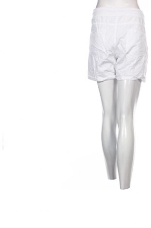 Γυναικείο κοντό παντελόνι, Μέγεθος XXL, Χρώμα Λευκό, Τιμή 13,43 €