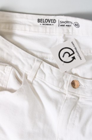 Γυναικείο κοντό παντελόνι Beloved, Μέγεθος M, Χρώμα Λευκό, Τιμή 10,00 €