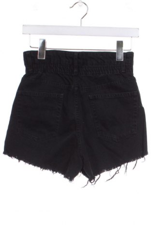 Pantaloni scurți de femei Bershka, Mărime S, Culoare Negru, Preț 26,99 Lei