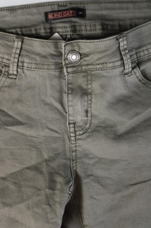 Pantaloni scurți de femei Blind Date, Mărime M, Culoare Verde, Preț 62,50 Lei