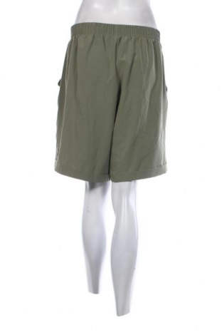Pantaloni scurți de femei Bpc Bonprix Collection, Mărime XL, Culoare Verde, Preț 25,66 Lei