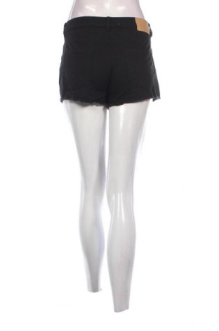 Γυναικείο κοντό παντελόνι Clockhouse, Μέγεθος M, Χρώμα Μαύρο, Τιμή 11,75 €
