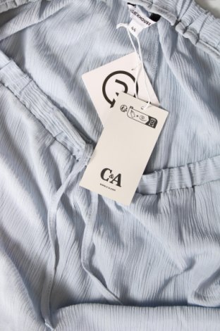 Pantaloni scurți de femei Clockhouse, Mărime XL, Culoare Albastru, Preț 47,40 Lei