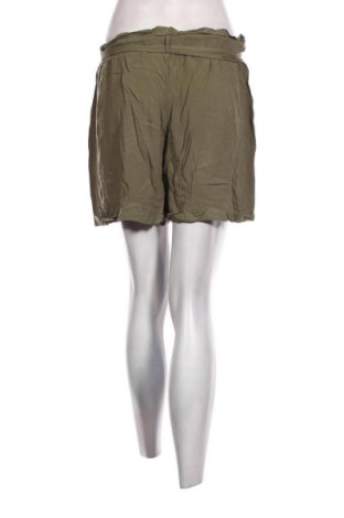 Pantaloni scurți de femei Clockhouse, Mărime M, Culoare Verde, Preț 28,43 Lei