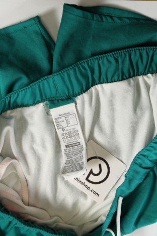 Дамски къс панталон Decathlon, Размер S, Цвят Зелен, Цена 10,73 лв.