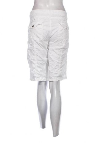 Pantaloni scurți de femei Edc By Esprit, Mărime L, Culoare Alb, Preț 111,84 Lei